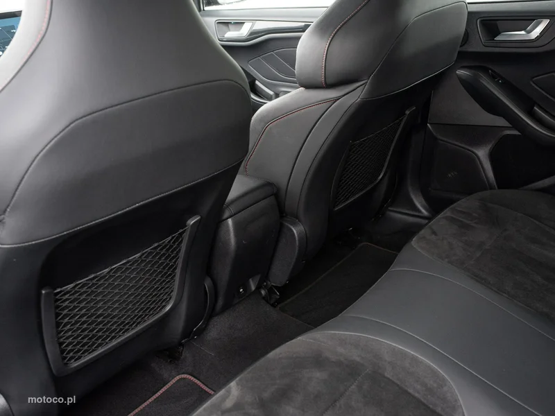 Ford Focus IV 23