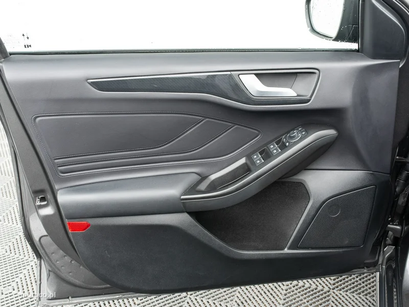 Ford Focus IV 9