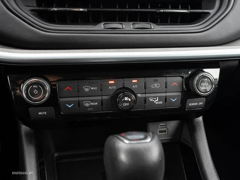 Jeep Compass 15