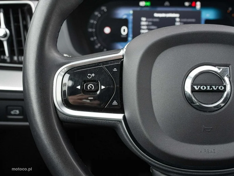 Volvo XC 60 13
