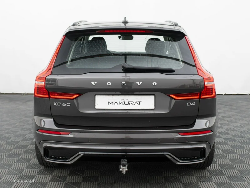 Volvo XC 60 8