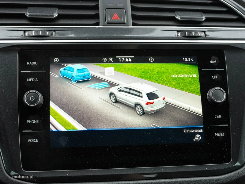 Volkswagen Tiguan AD 21