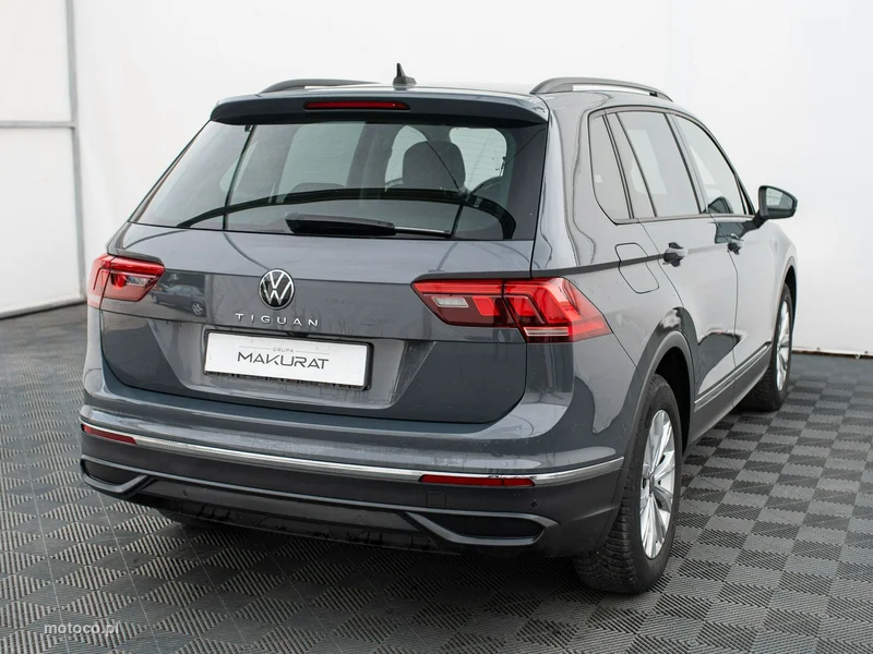 Volkswagen Tiguan AD 5