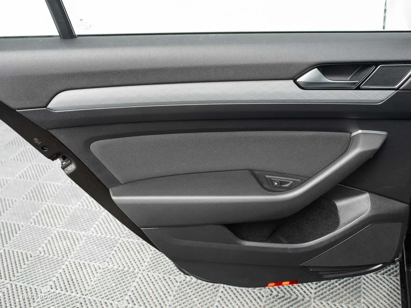 Volkswagen Passat B8 25