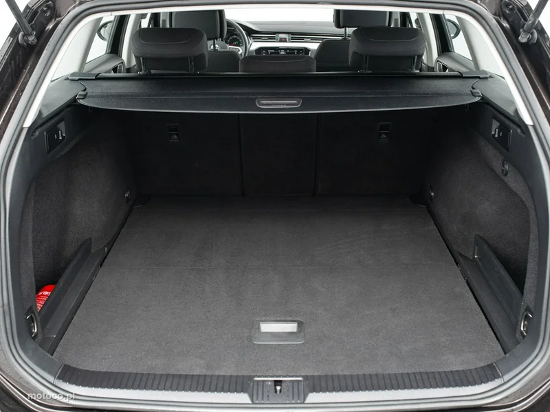 Volkswagen Passat B8 28