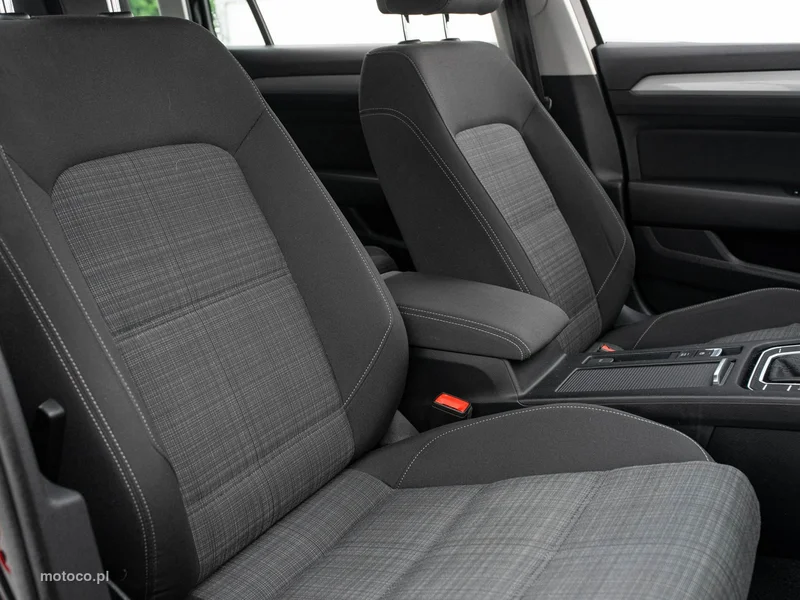 Volkswagen Passat B8 29