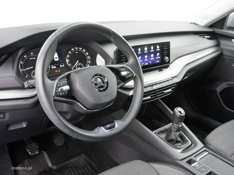 Skoda Octavia IV 6