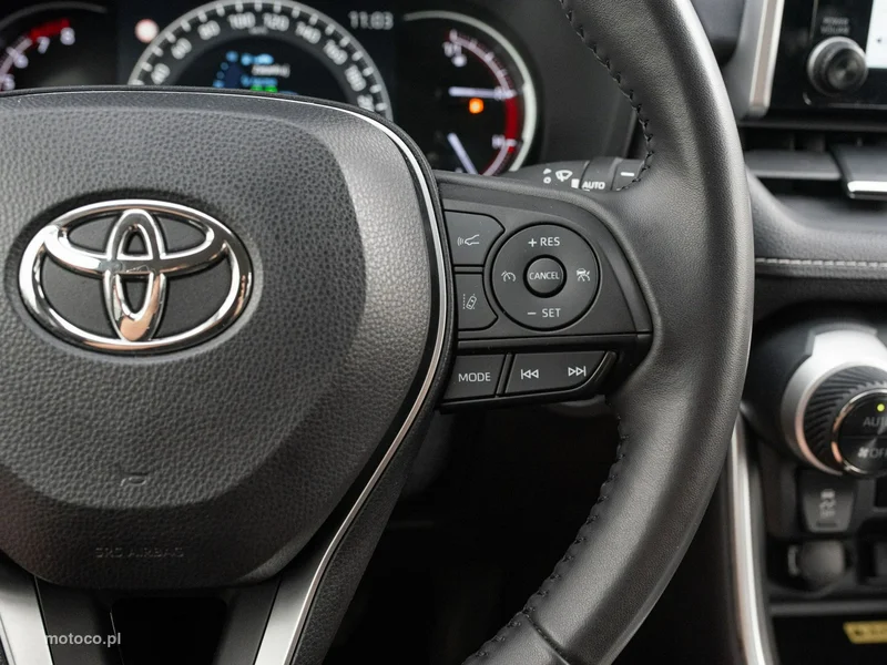 Toyota RAV 4 XA50 14