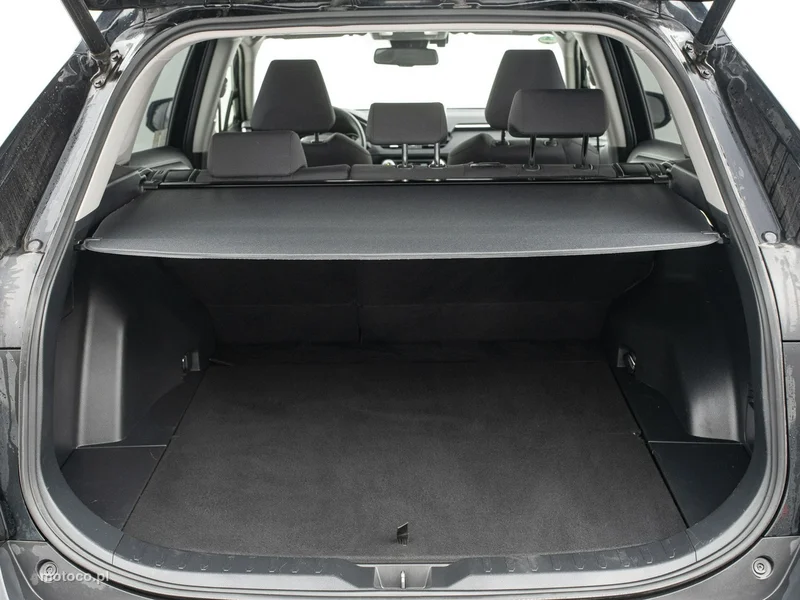 Toyota RAV 4 XA50 24