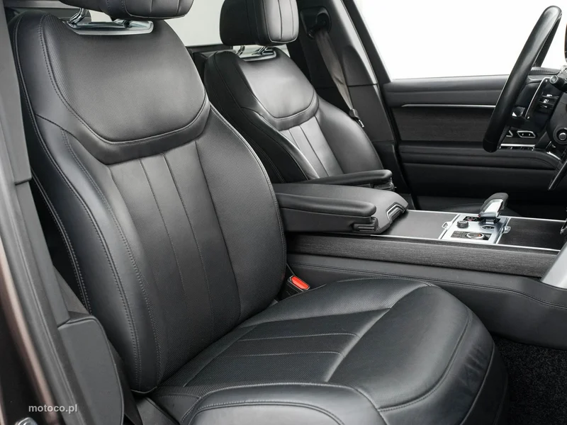 Land Rover Range Rover 31