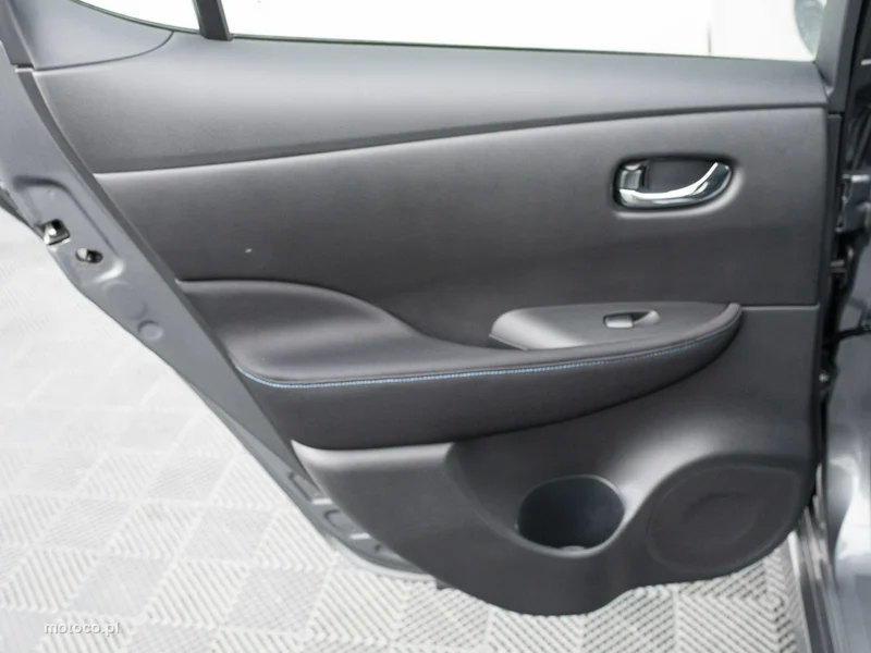 Nissan Leaf 23