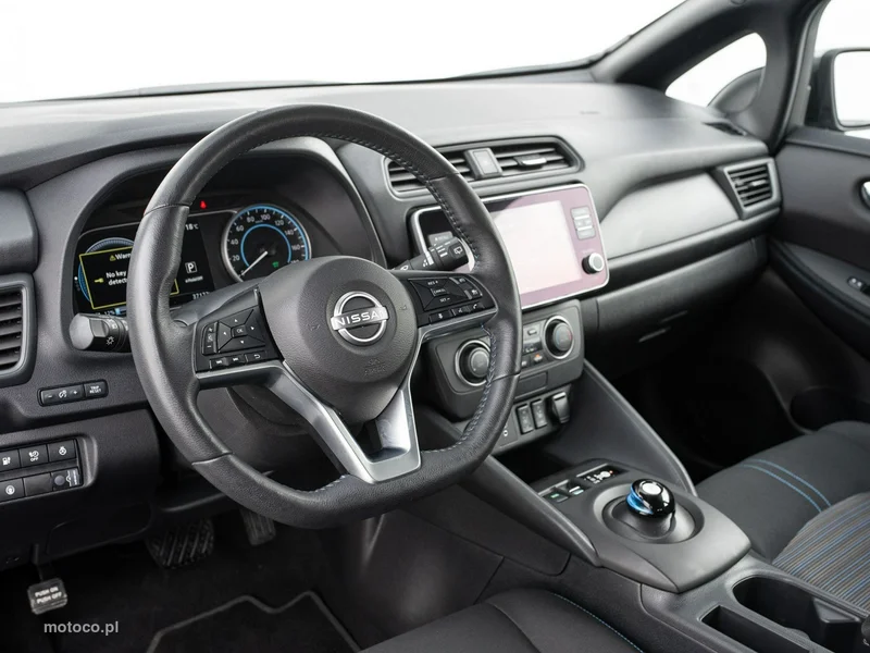 Nissan Leaf 6