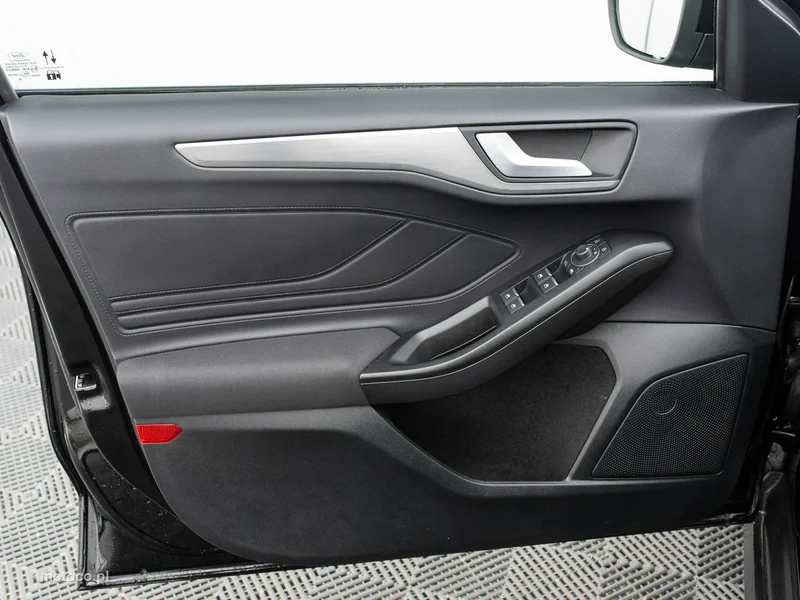 Ford Focus IV 9