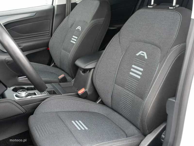 Ford Focus IV 11