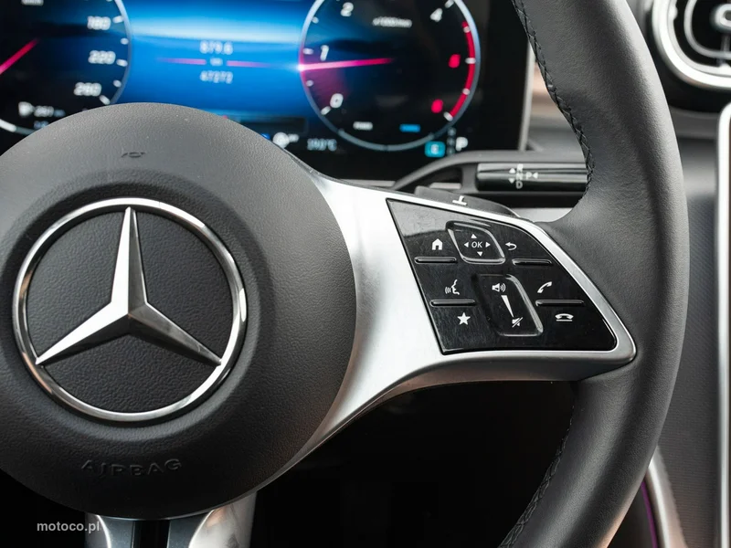 Mercedes-Benz Klasa C W206 C 220 14