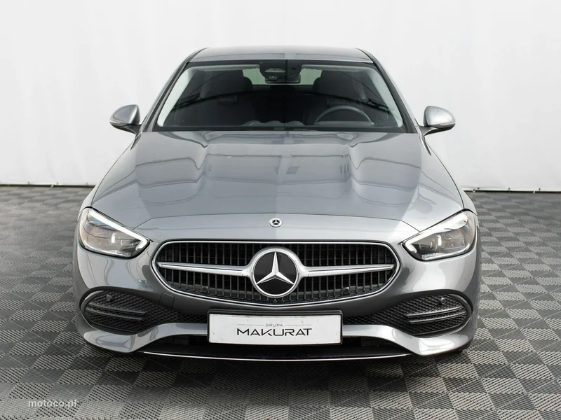 Mercedes-Benz Klasa C W206 C 220 7