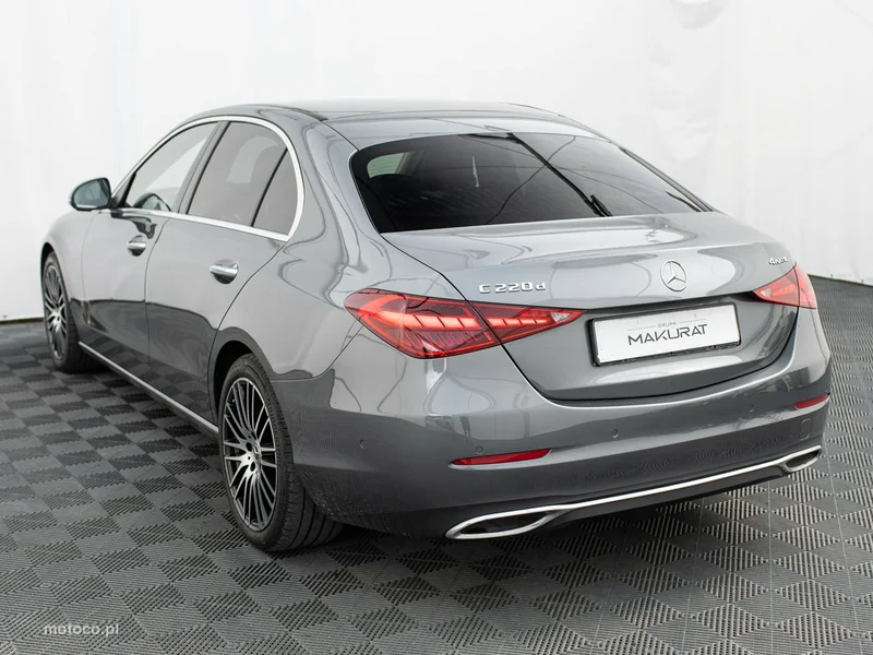 Mercedes-Benz Klasa C W206 C 220 4