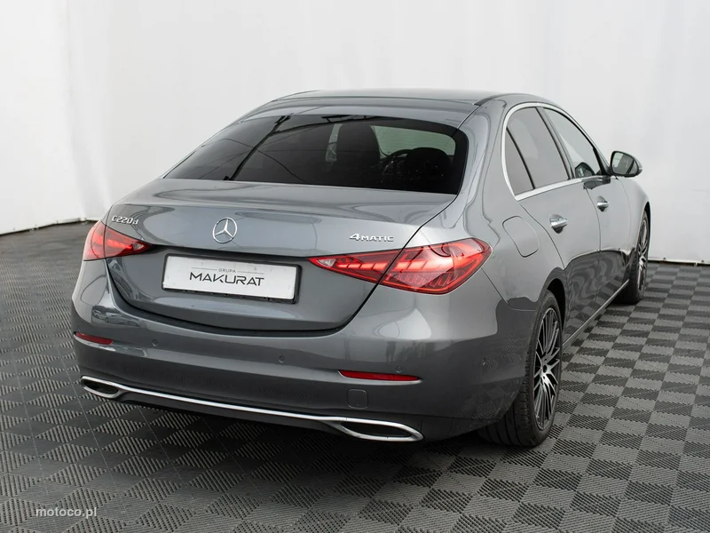 Mercedes-Benz Klasa C W206 C 220 5