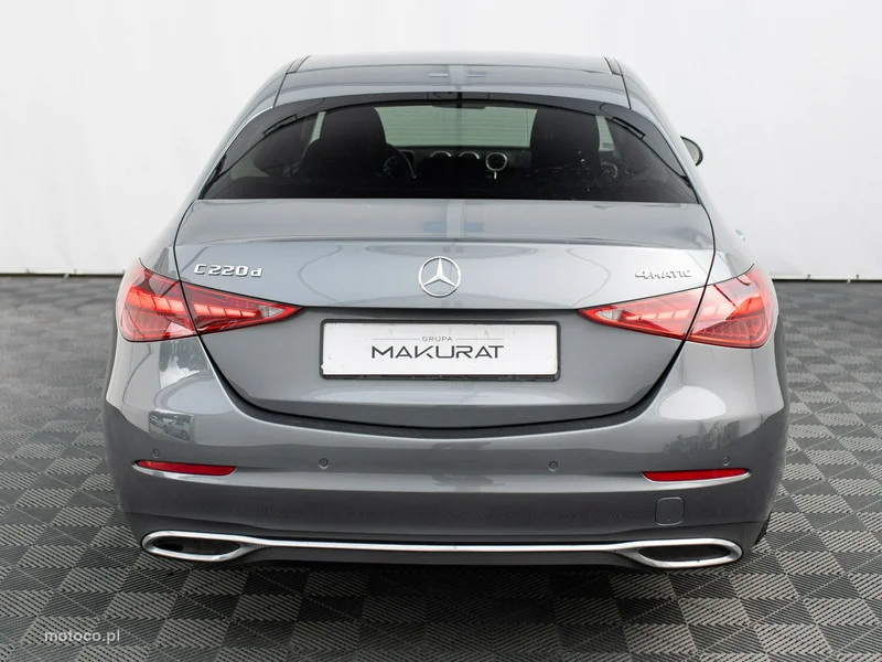 Mercedes-Benz Klasa C W206 C 220 8