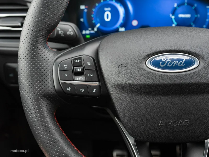 Ford Kuga II 13
