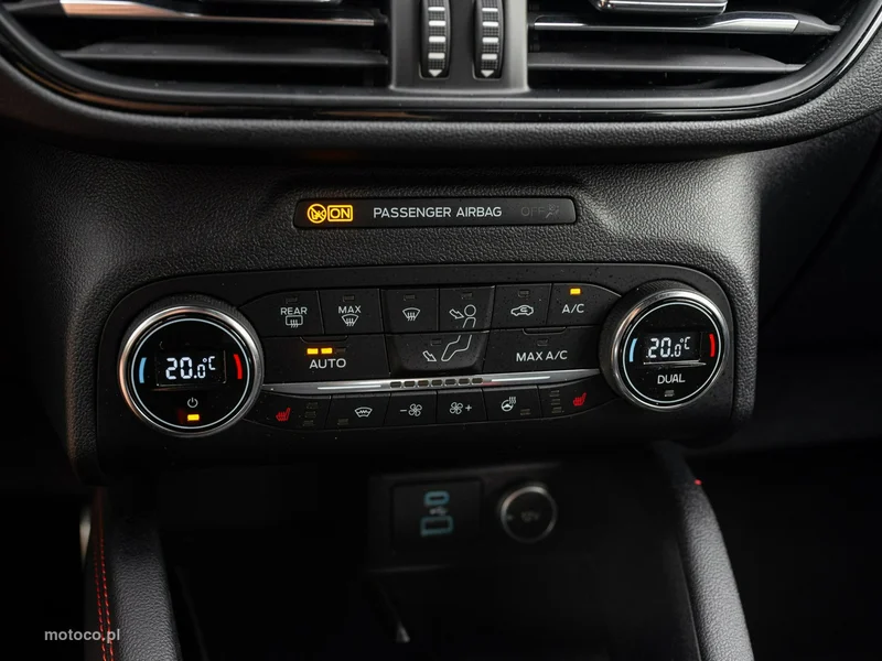 Ford Kuga II 16