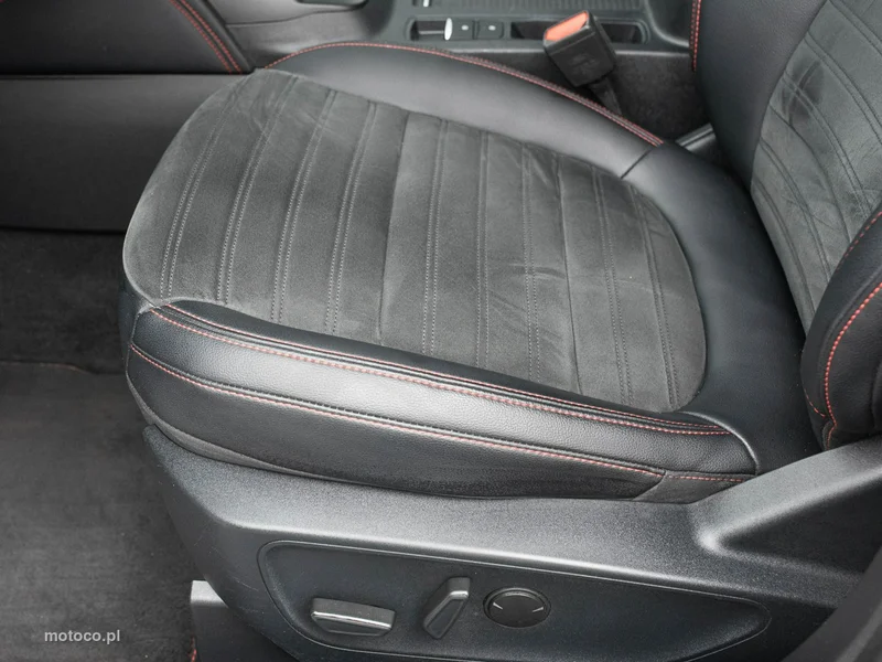 Ford Kuga II 10
