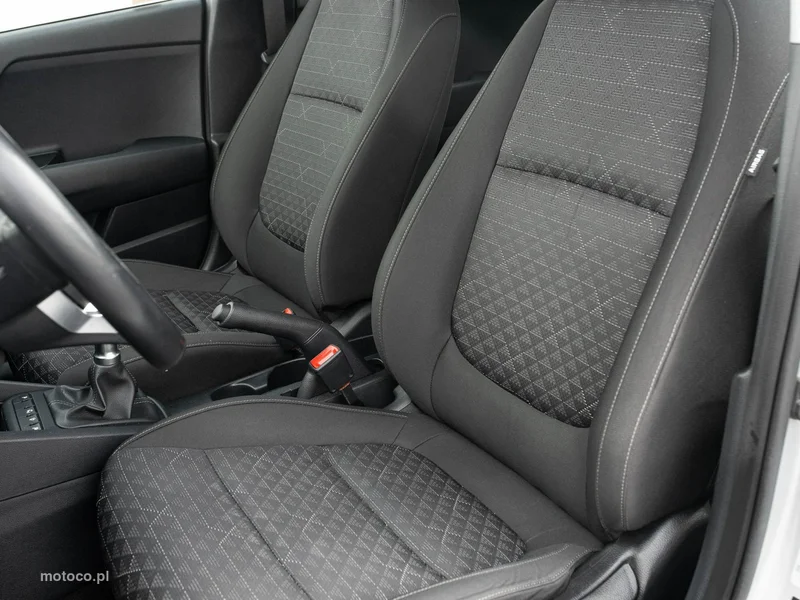 Kia Rio 11