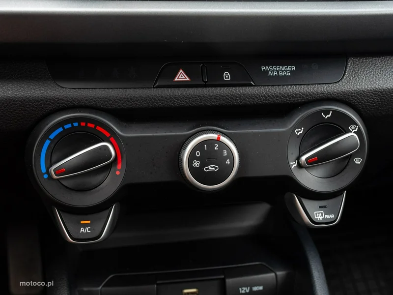 Kia Rio 17