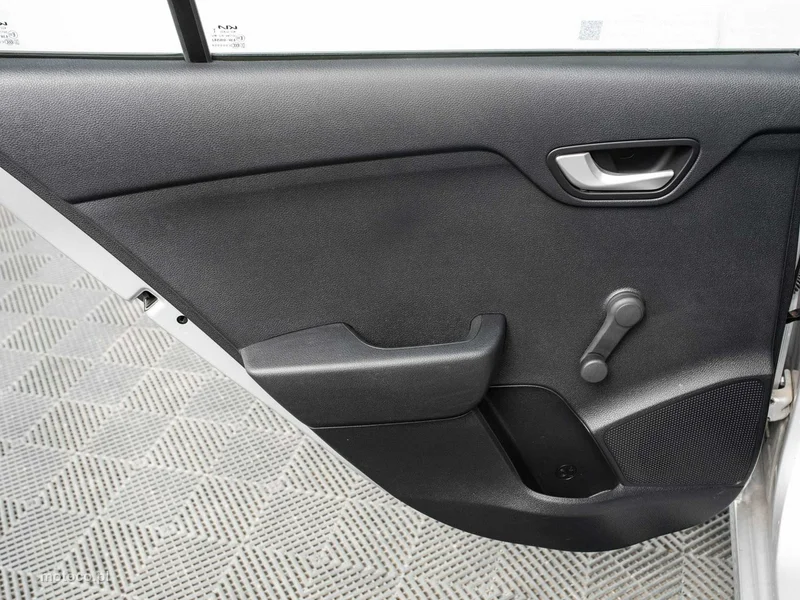 Kia Rio 19