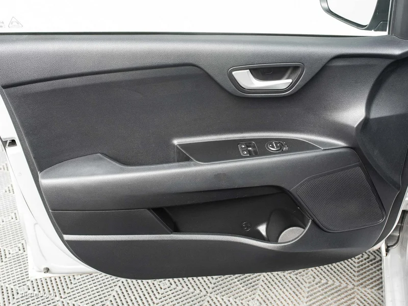 Kia Rio 9