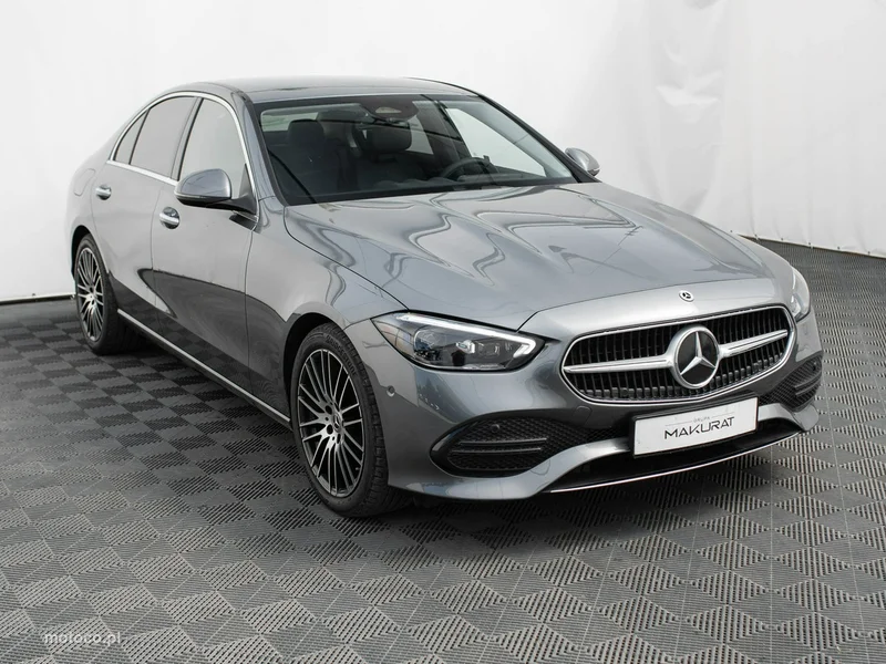 Mercedes-Benz Klasa C W206 C 220 3