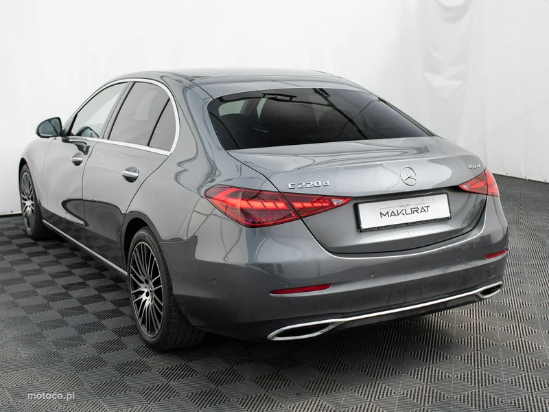 Mercedes-Benz Klasa C W206 C 220 4