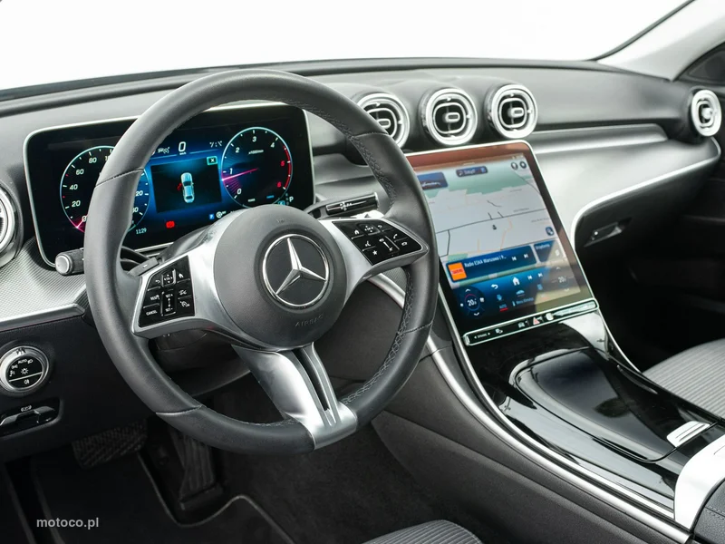 Mercedes-Benz Klasa C W206 C 220 6