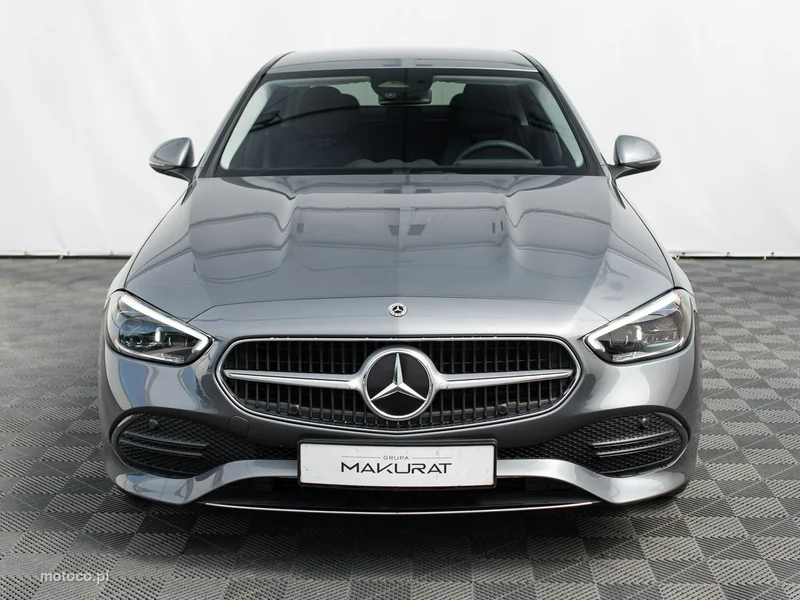Mercedes-Benz Klasa C W206 C 220 7