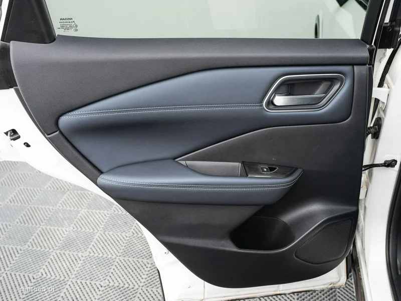 Nissan Qashqai 24