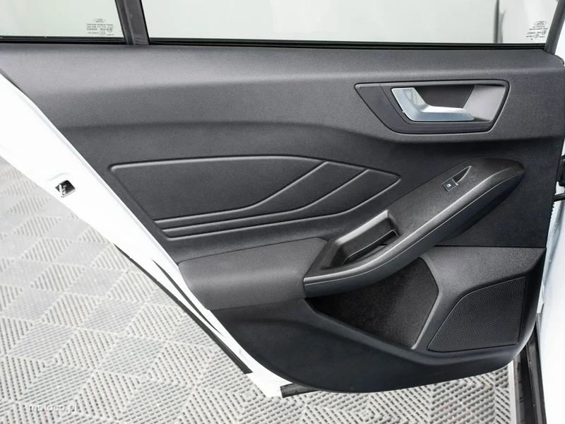Ford Focus IV 21