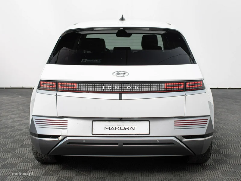 Hyundai IONIQ 5 8