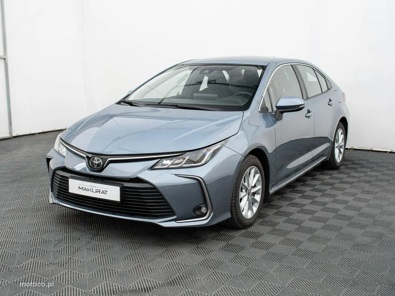 Toyota Corolla E210 2