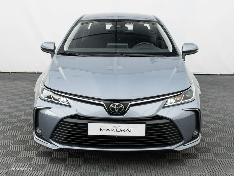 Toyota Corolla E210 7