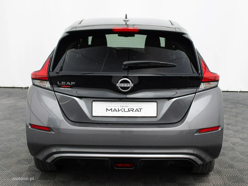 Nissan Leaf 8