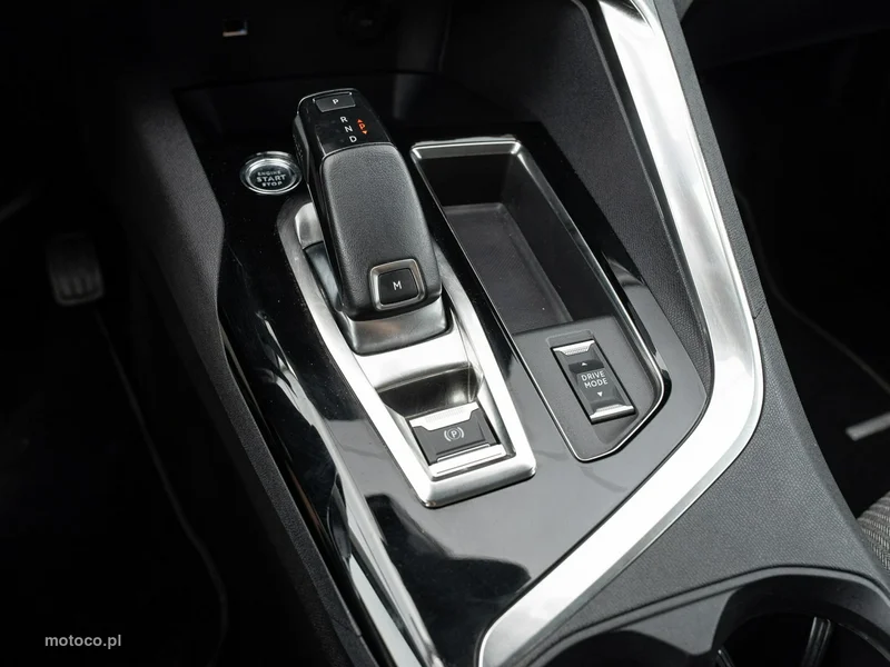 Peugeot 3008 16