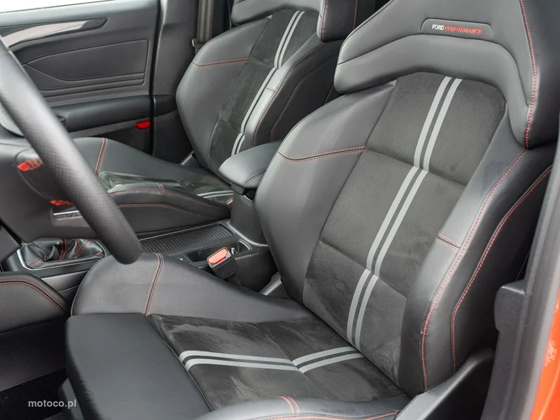Ford Focus IV 11