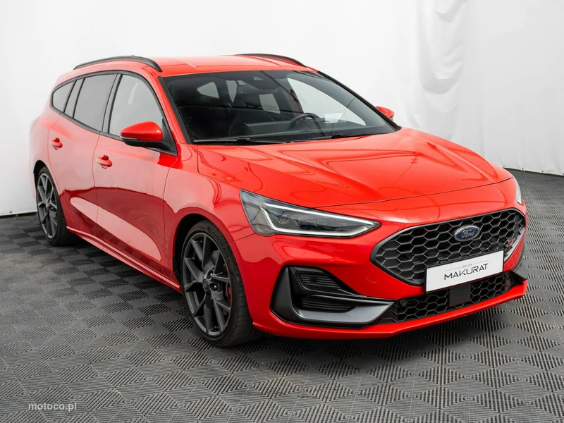 Ford Focus IV 3