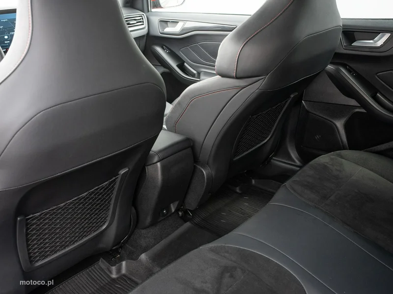 Ford Focus IV 24