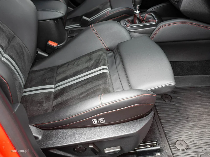 Ford Focus IV 27
