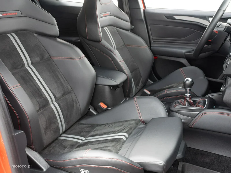 Ford Focus IV 28