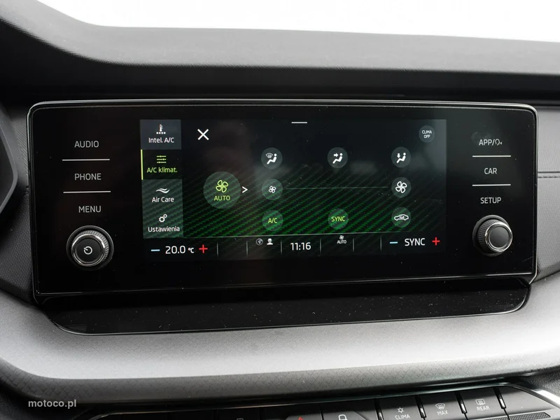 Skoda Octavia IV 17