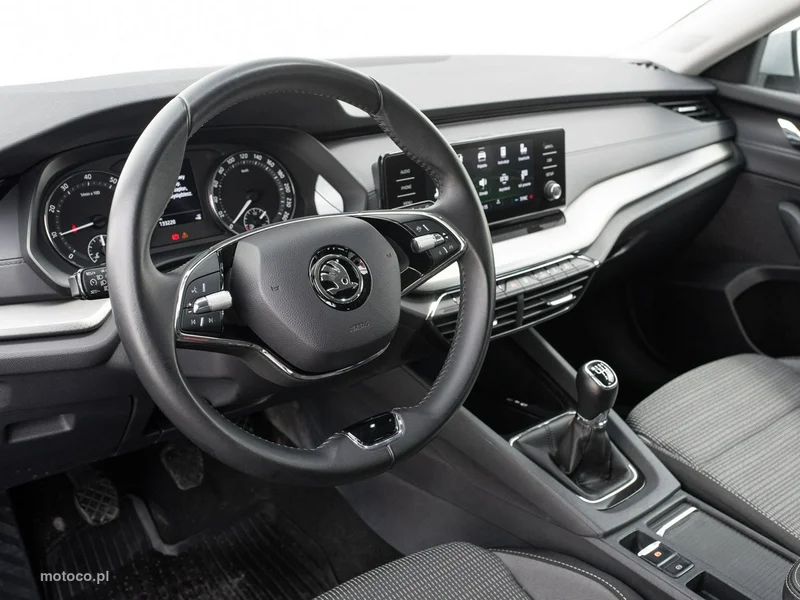 Skoda Octavia IV 6