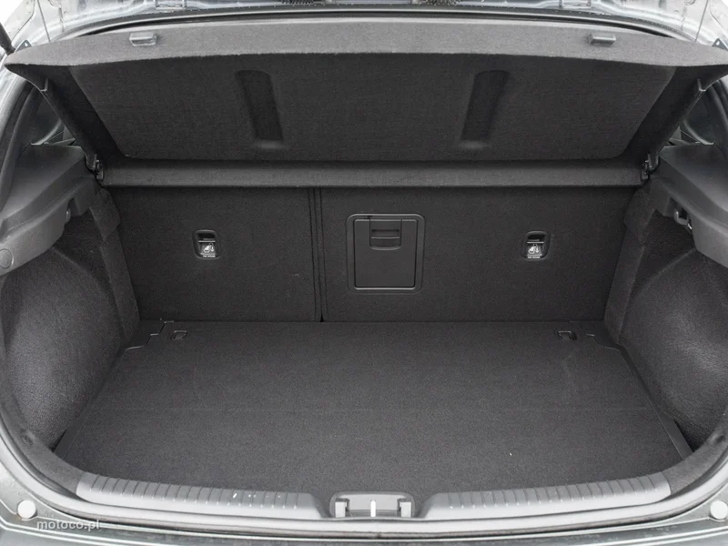 Hyundai i30 23