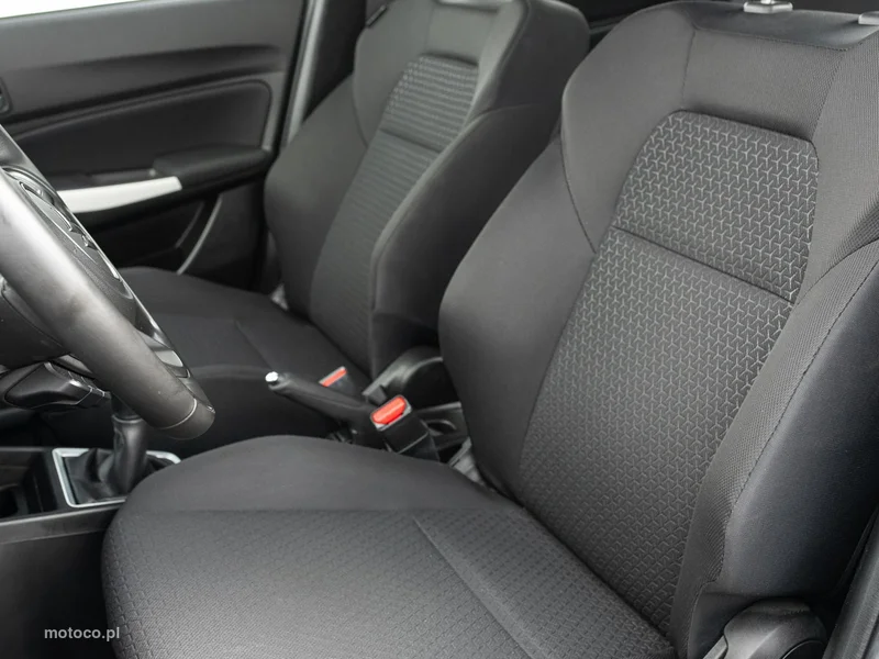 Suzuki Swift 11
